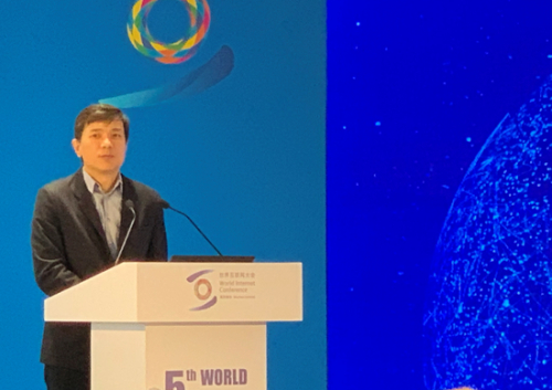 李彦宏：互联网是前菜，人工智能是主菜